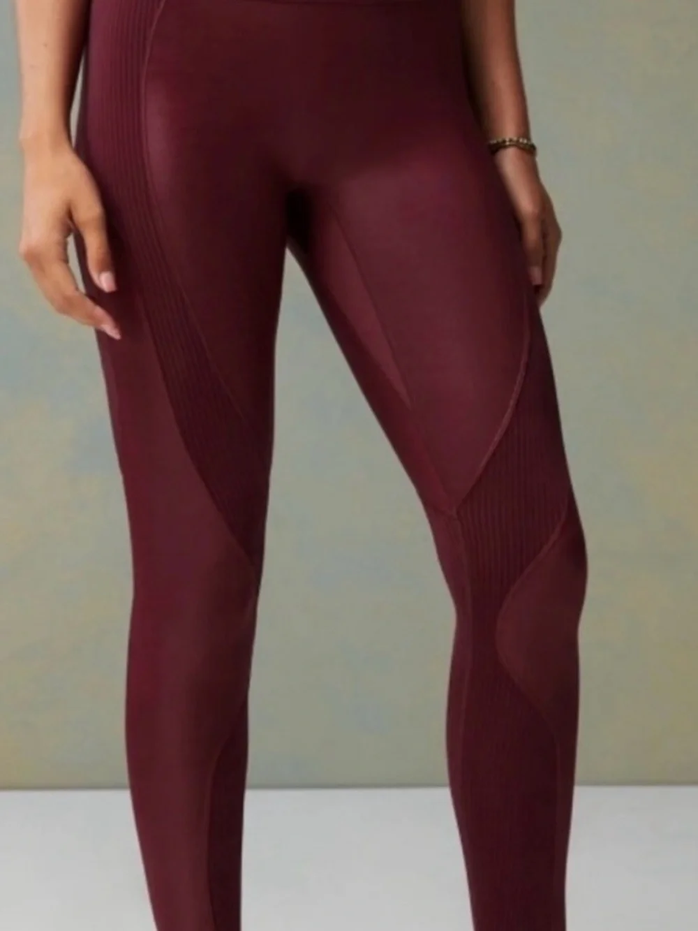 FABLETICS Women's Motion365+ Contour High-Waisted Legging Size Medium Everyday